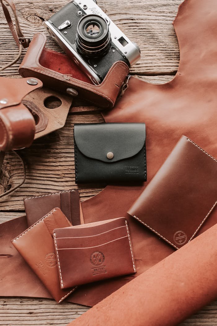 Premium Leather Goods & Everyday Carry
